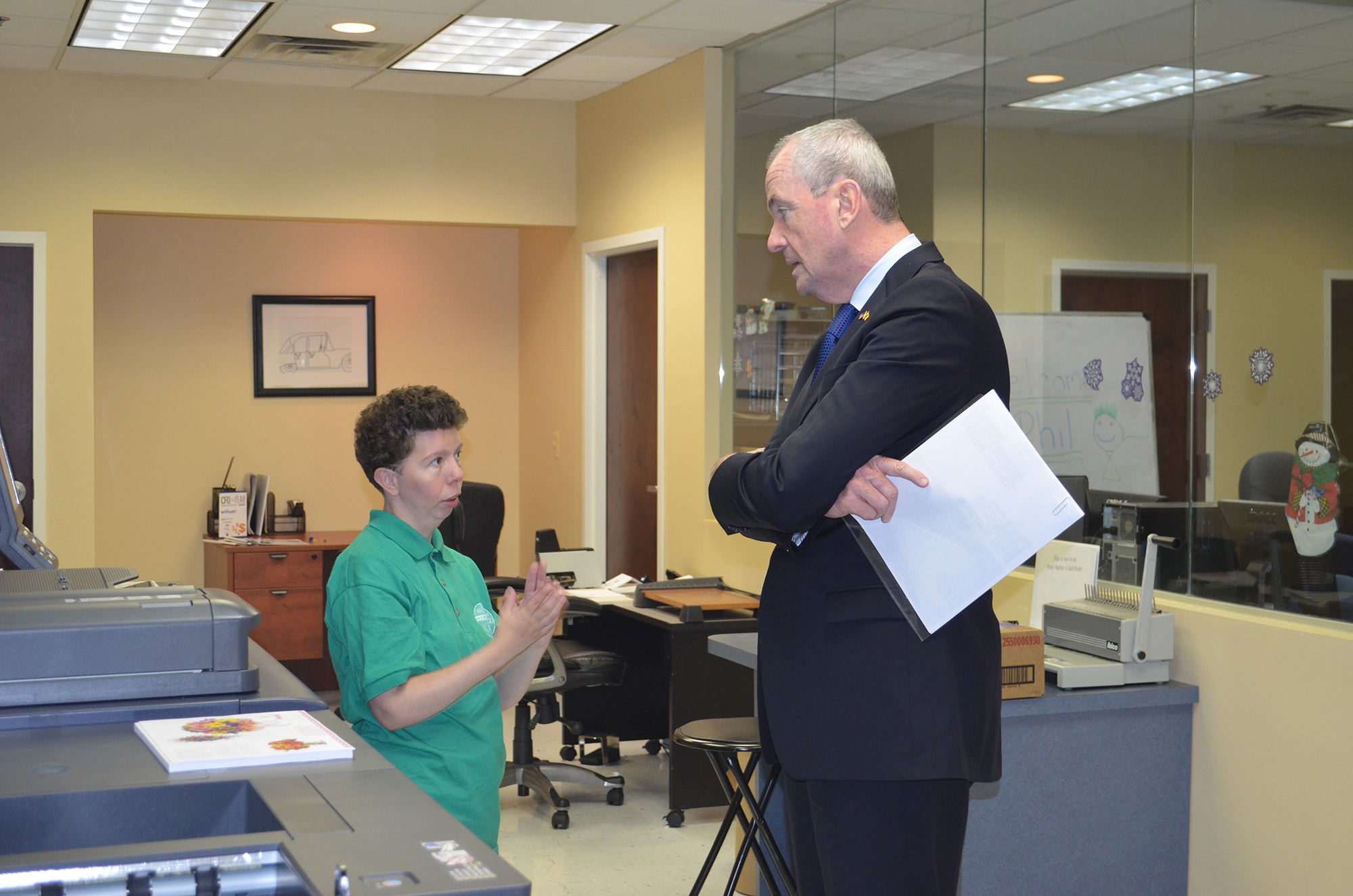 New Jersey gubernatorial candidate Phil Murphy visited nonprofit Community Options’ Daily Plan It office in Princeton, NJ.