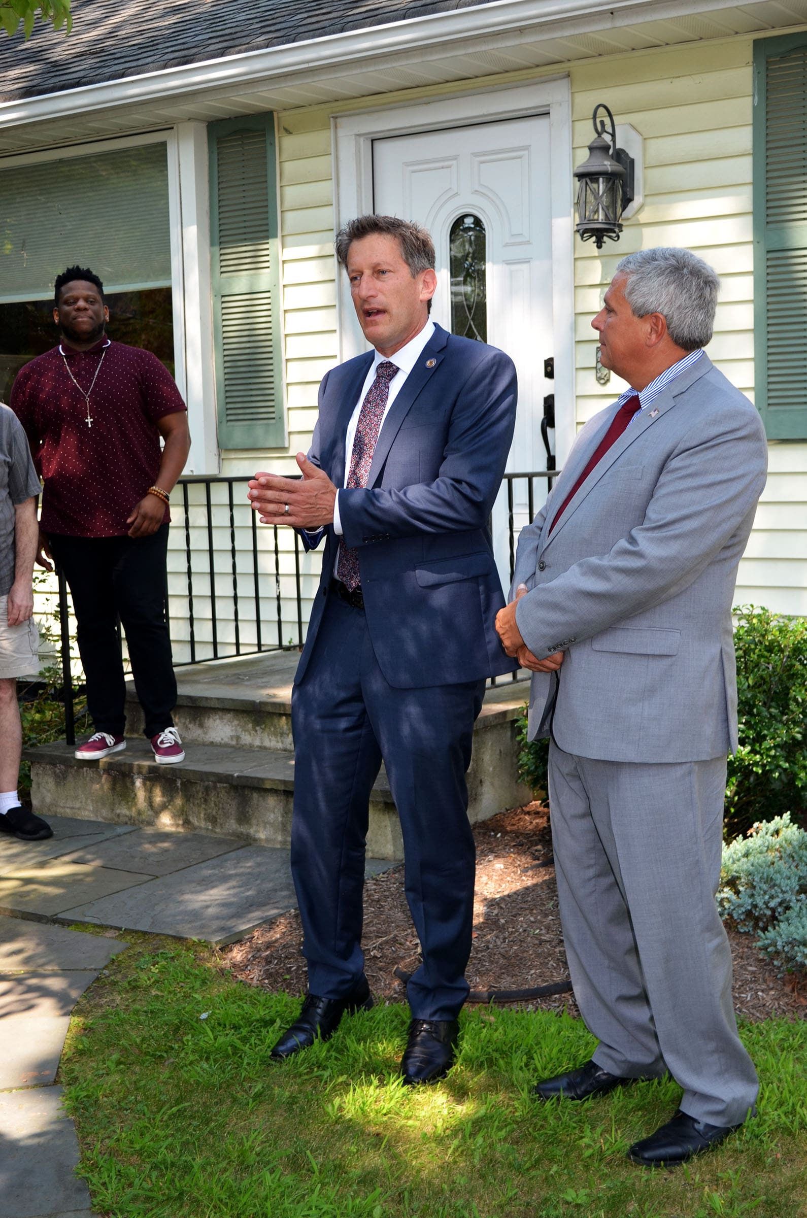 Community Options, Inc. of Mercer County celebrated the grand opening of a new home in Princeton, NJ with a ribbon cutting ceremony at 11 a.m.. Senator Kip Bateman, Assemblyman Andrew Zwicker, Mayor Liz Lempert and members of the Princeton Council as well as Board Members- Phyllis L. Marchand, Phil Lian, James Spano, were in attendance.