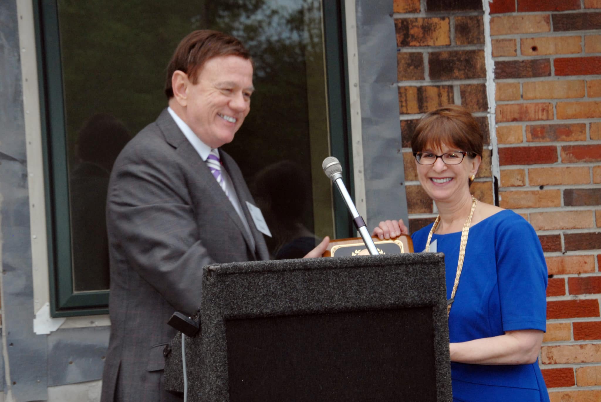 May 15, 2015, Elaine Katz, senior vice president of grants and communications for the Kessler Foundation, received the Betty Pendler Award from Community Options Inc. at the Daily Plan It – Farber Rd – Ribbon Cutting ceremony.