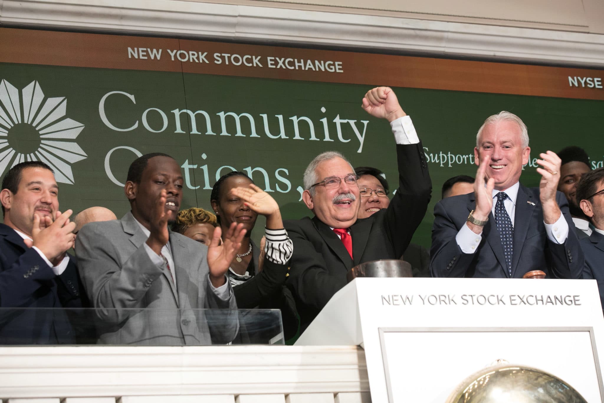 On Thursday, August 17, 2017, The New York Stock Exchange welcomes executives and guests of Community Options, Inc. to celebrate 10 years of providing housing and employment support to individuals with intellectual and developmental disabilities in South Carolina, Community Options will hold its 11th Annual iMatter Conference at the Francis Marion Hotel from September 24-27. To honor the occasion, Phil Lian,Board Member, rings the NYSE Opening Bell®.