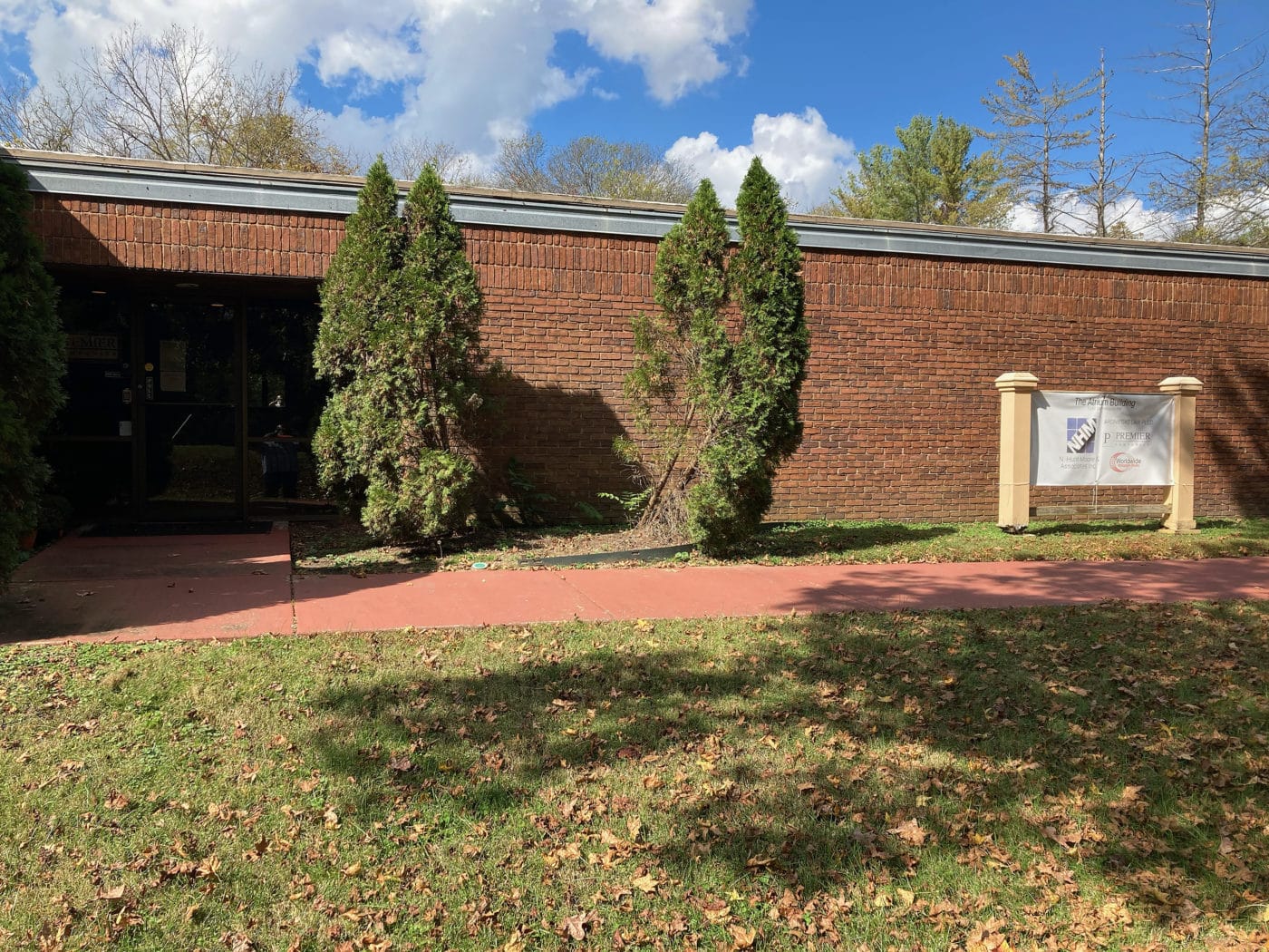 Community Options, Inc. of Franklin was established in 2020 to provide community-based options for residential and employment support services to individuals with disabilities living in Williamson, Maury, Rutherford, and Bedford counties.
